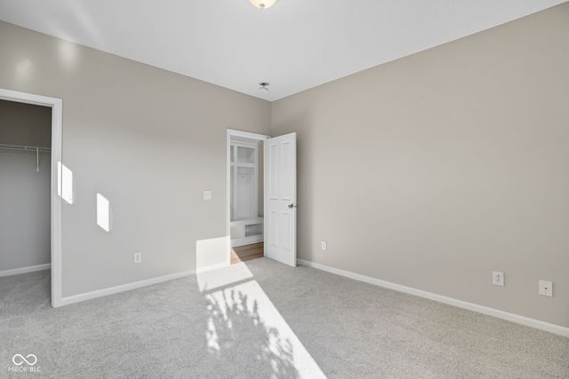 15700 Lawton Square Drive, Noblesville, IN 46062