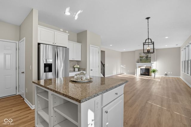 15700 Lawton Square Drive, Noblesville, IN 46062