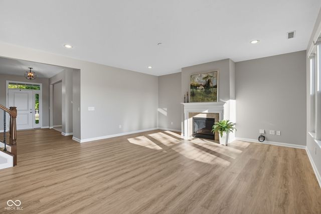 15700 Lawton Square Drive, Noblesville, IN 46062