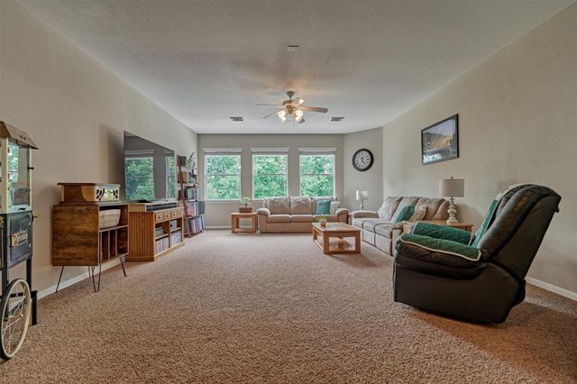 2500 Eagle Post Drive, Conroe, TX 77304
