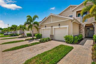 4676 Arboretum CIR 102, Naples, FL 34112