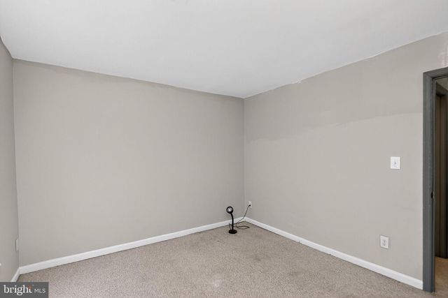 1874 TIGER LILY CIR, Woodbridge, VA 22192