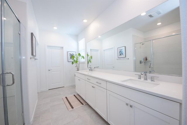 8758 Hg Madrigal Way, Elk Grove, CA 95624