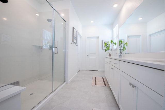 8758 Hg Madrigal Way, Elk Grove, CA 95624