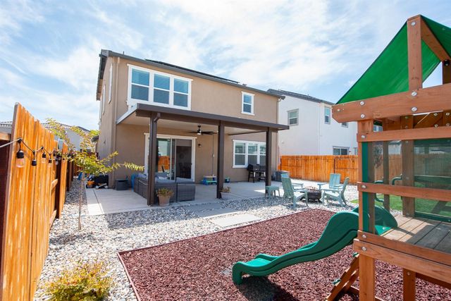 8758 Hg Madrigal Way, Elk Grove, CA 95624