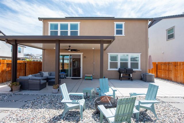 8758 Hg Madrigal Way, Elk Grove, CA 95624