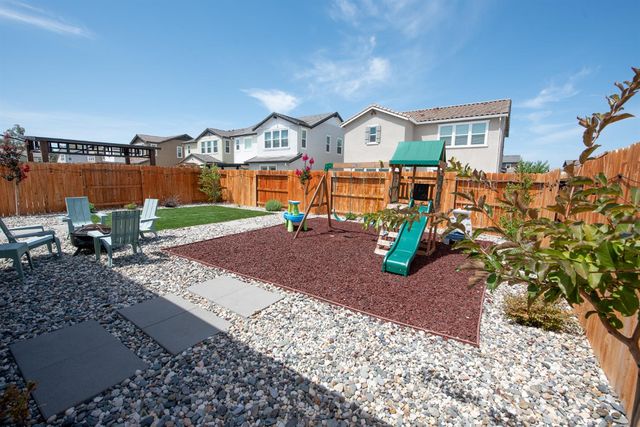 8758 Hg Madrigal Way, Elk Grove, CA 95624