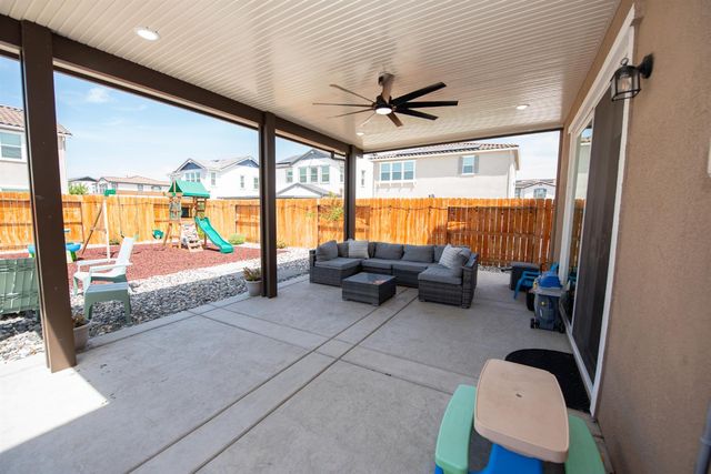 8758 Hg Madrigal Way, Elk Grove, CA 95624