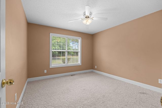 15 Stratford Place SW, Shallotte, NC 28470