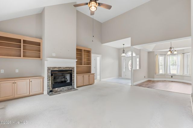 15 Stratford Place SW, Shallotte, NC 28470