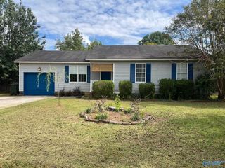 113 Quiet Lane, Hazel Green, AL 35750