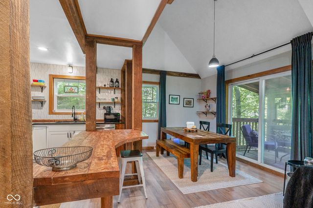 833 Helmsburg Road, Nashville, IN 47448