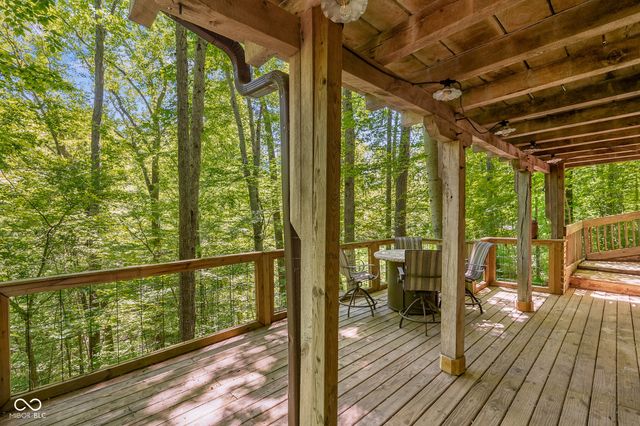 833 Helmsburg Road, Nashville, IN 47448