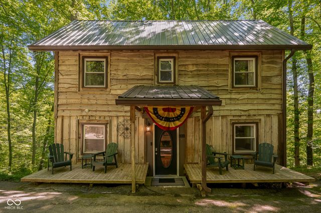 833 Helmsburg Road, Nashville, IN 47448