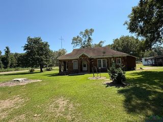 1156 CRABAPPLE RD., Gladewater, TX 75755
