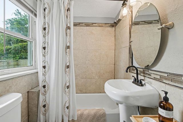 1825 FOSTER AVE, Memphis, TN 38114