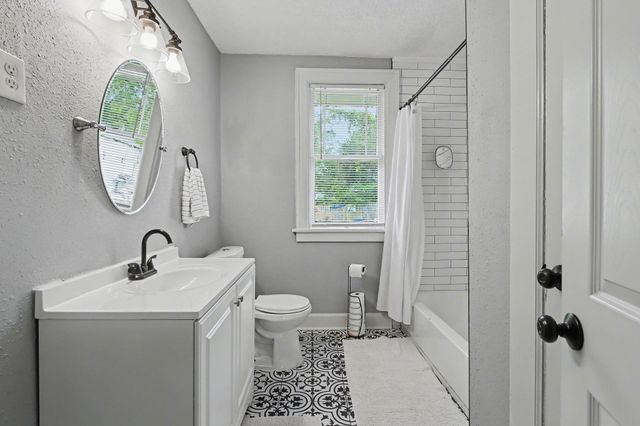 1825 FOSTER AVE, Memphis, TN 38114