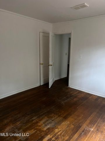 2643 Pinebrook Drive, Jackson, MS 39212