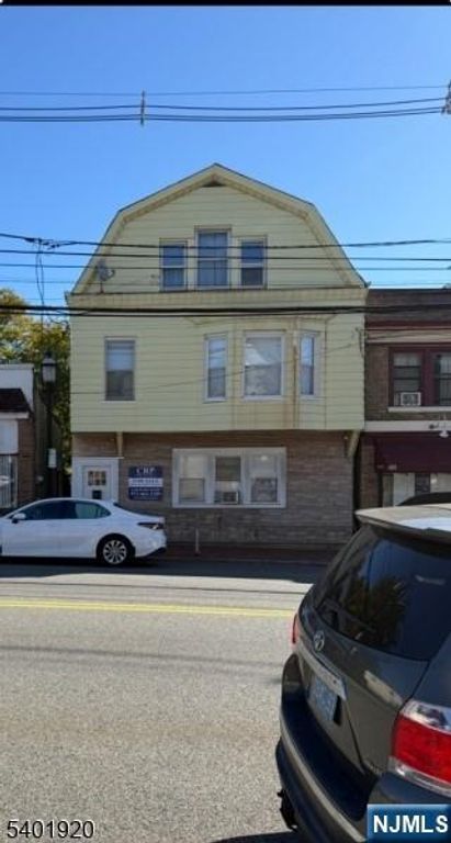 427-429 Main Street, West Orange, NJ 07052