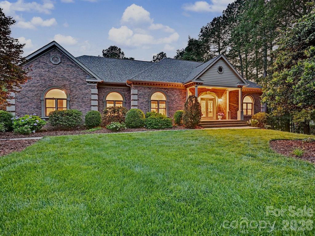 6002 Bluebird Hill Lane, Weddington, NC 28104