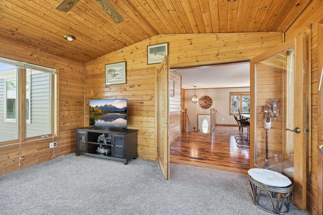 4466 W 131st Street, Savage, MN 55378