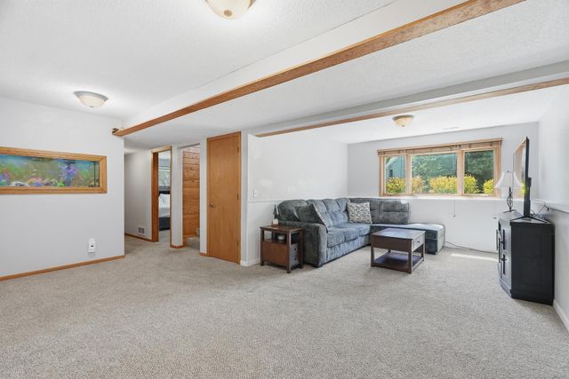 4466 W 131st Street, Savage, MN 55378