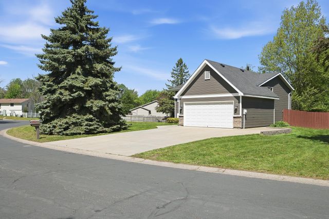 4466 W 131st Street, Savage, MN 55378