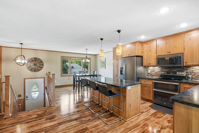 4466 W 131st Street, Savage, MN 55378