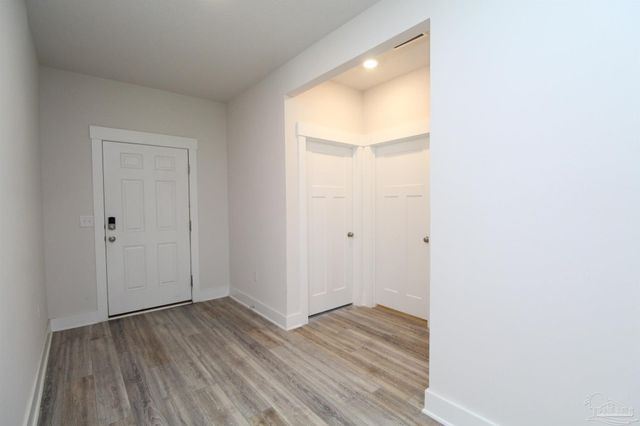 10988 Coues Dr, Pensacola, FL 32526
