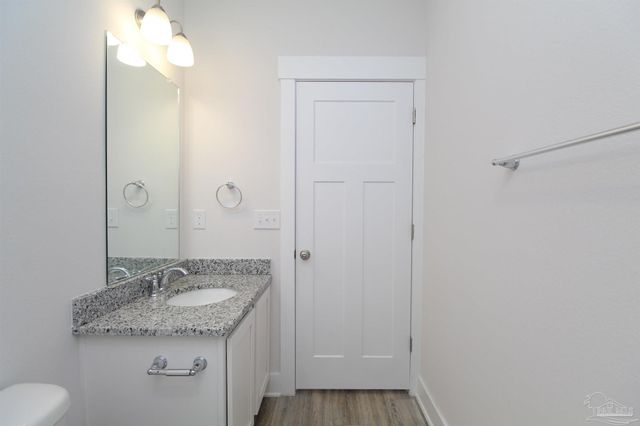 10988 Coues Dr, Pensacola, FL 32526