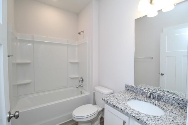 10988 Coues Dr, Pensacola, FL 32526