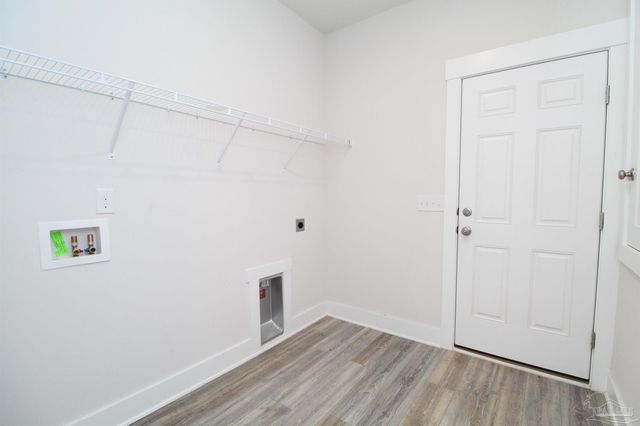 10988 Coues Dr, Pensacola, FL 32526