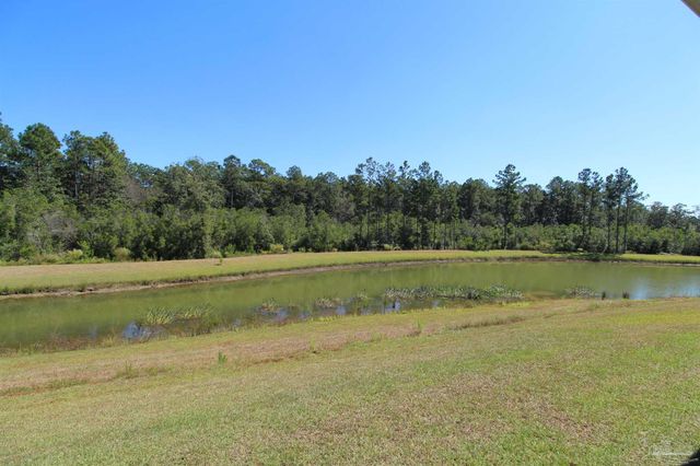 10988 Coues Dr, Pensacola, FL 32526