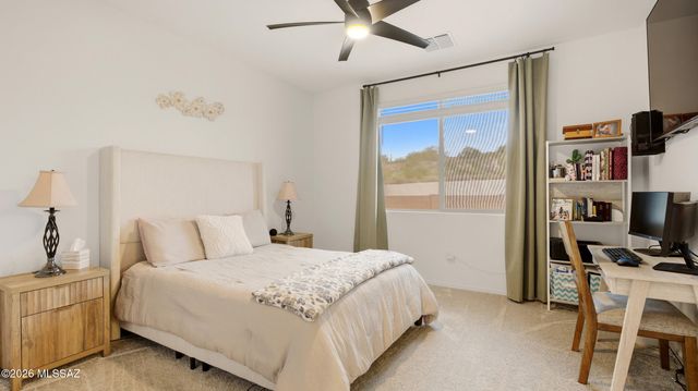 10071 S Rolling Water Drive, Vail, AZ 85641