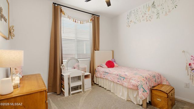 10071 S Rolling Water Drive, Vail, AZ 85641