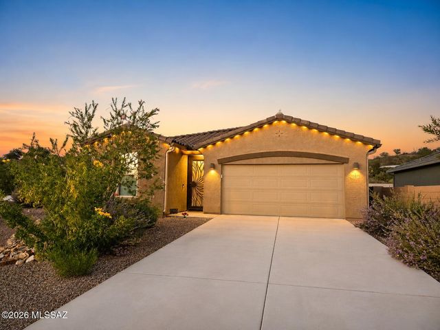 10071 S Rolling Water Drive, Vail, AZ 85641