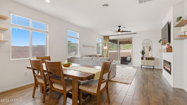 10071 S Rolling Water Drive, Vail, AZ 85641