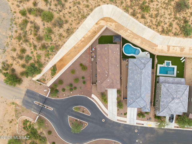 10071 S Rolling Water Drive, Vail, AZ 85641