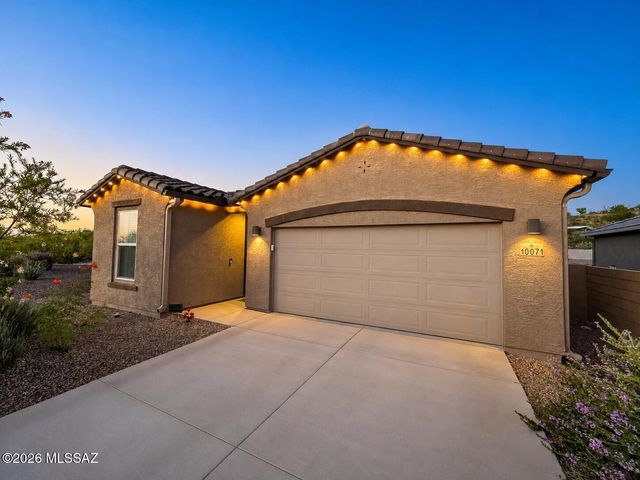 10071 S Rolling Water Drive, Vail, AZ 85641
