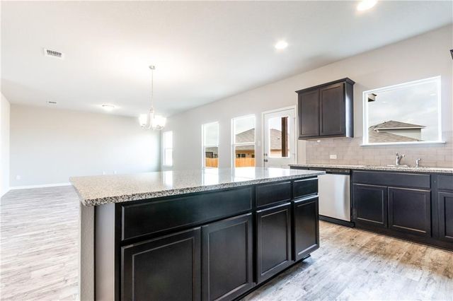 2718 Bridekirk DR, Round Rock, TX 78664