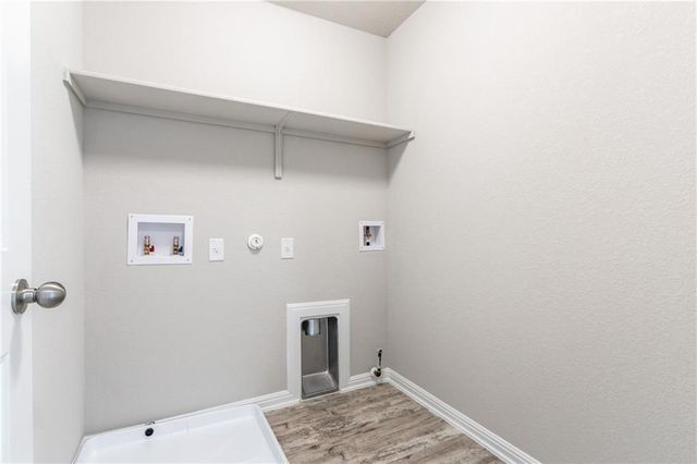 2718 Bridekirk DR, Round Rock, TX 78664