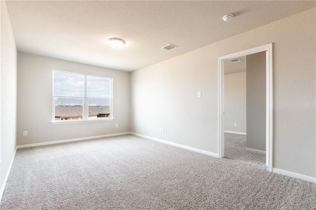 2718 Bridekirk DR, Round Rock, TX 78664