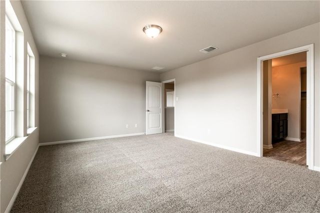 2718 Bridekirk DR, Round Rock, TX 78664