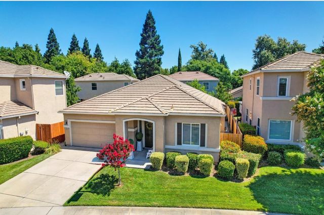 2866 Roseau Way, Sacramento, CA 95833