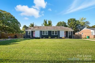 316 Hollis Road, Charlotte, NC 28209
