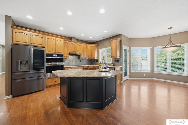 9014 Whispering Wind Road, Lincoln, NE 68512