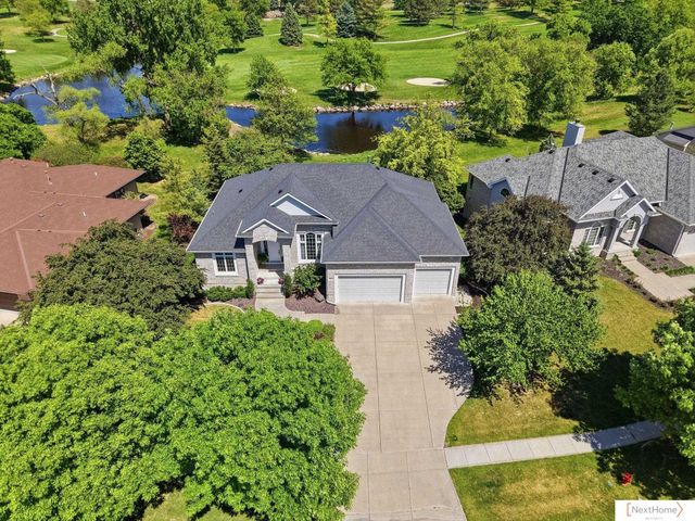 9014 Whispering Wind Road, Lincoln, NE 68512