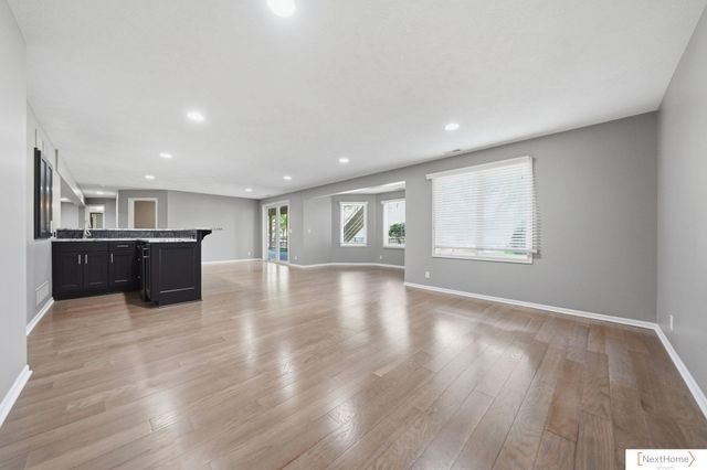 9014 Whispering Wind Road, Lincoln, NE 68512
