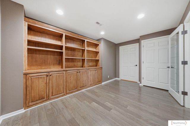 9014 Whispering Wind Road, Lincoln, NE 68512
