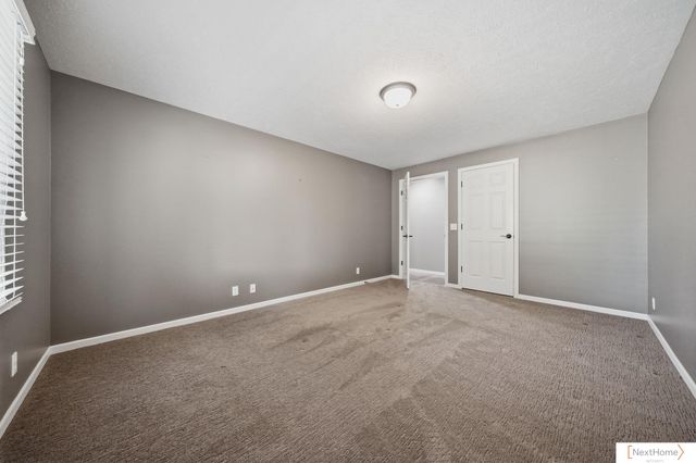 9014 Whispering Wind Road, Lincoln, NE 68512